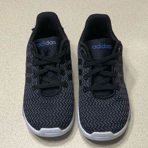 Adidas boys slip on shoes sz 9k